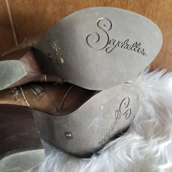 Seychelles Shenanigans Leather Lace Up Platform  Booties 7 - Picture 9 of 13